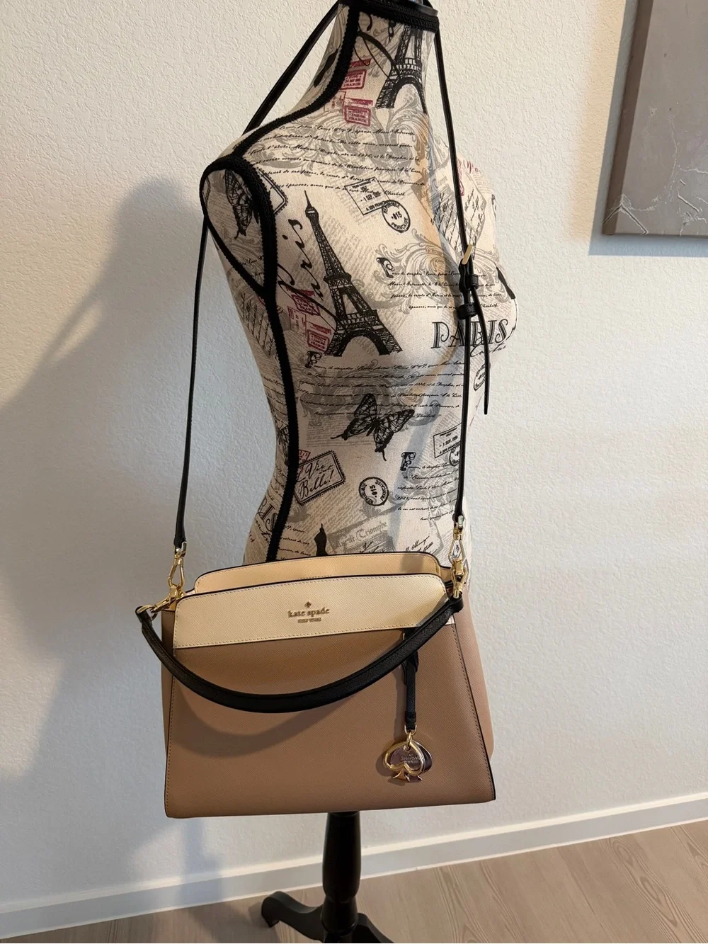 kate spade Two-Tone Tan and Cream Convertible Shoulder Bag